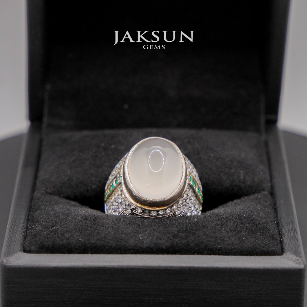 Cincin White Chalcedony (Alpaka Setting) 01