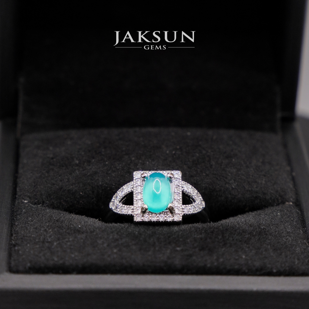 Bacan Women's Xuping Ring (Aurora)