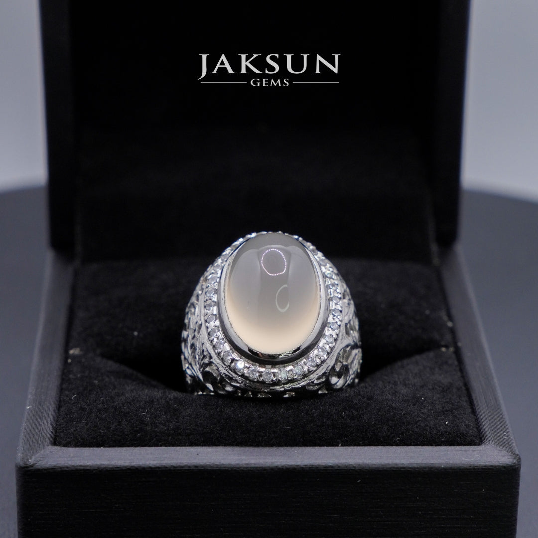 Cincin White Chalcedony (Alpaka Setting) 03
